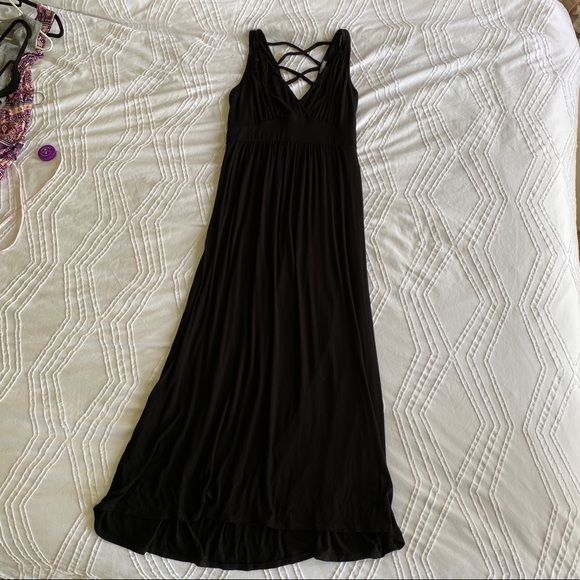 Loveappella Dresses & Skirts - Loveappella Black maxi 2X sleeveless